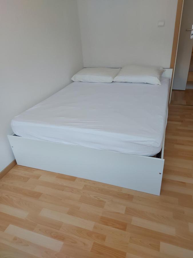 Chez Sylvie Apartment Морез Екстериор снимка